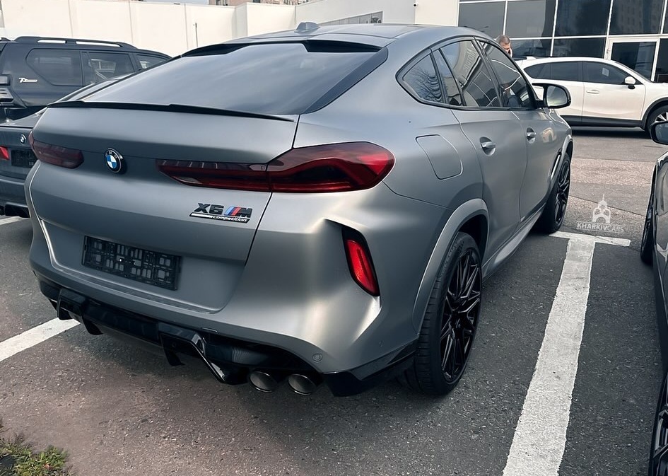 В Україні помітили новий 625-сильний BMW X6 M (фото)
