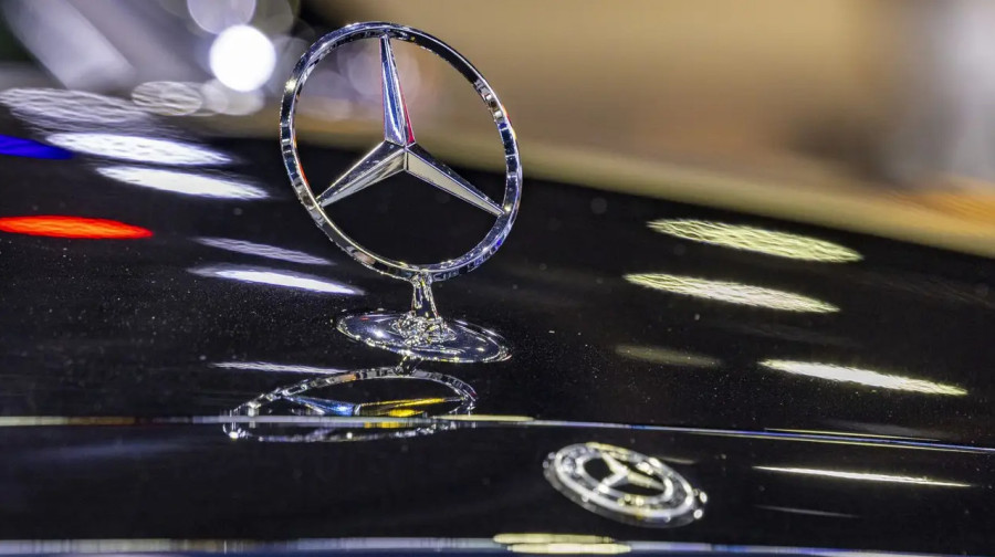 Mercedes-Benz припиняє випуск A-Class: що буде замість нього