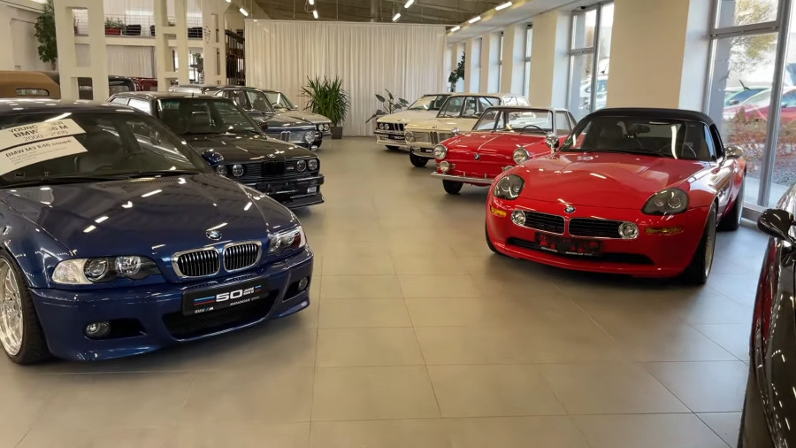 Музей BMW та Alpine відкриють в Україні: 90 авто