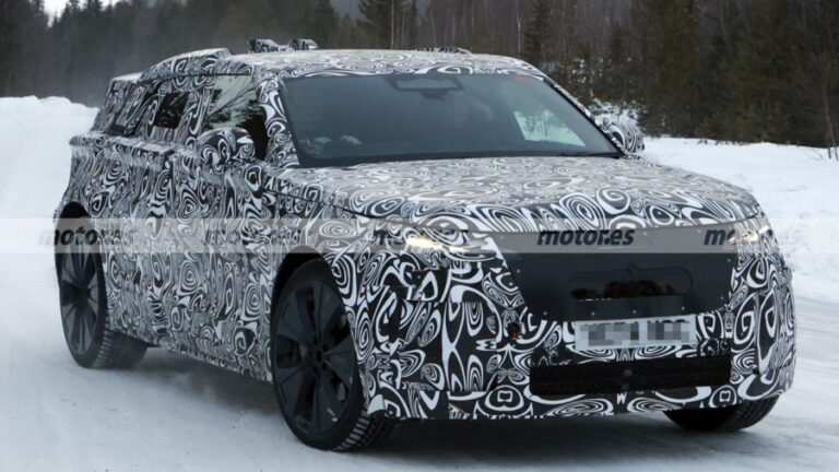 Електричний Range Rover Velar готується до дебюту 2026 року