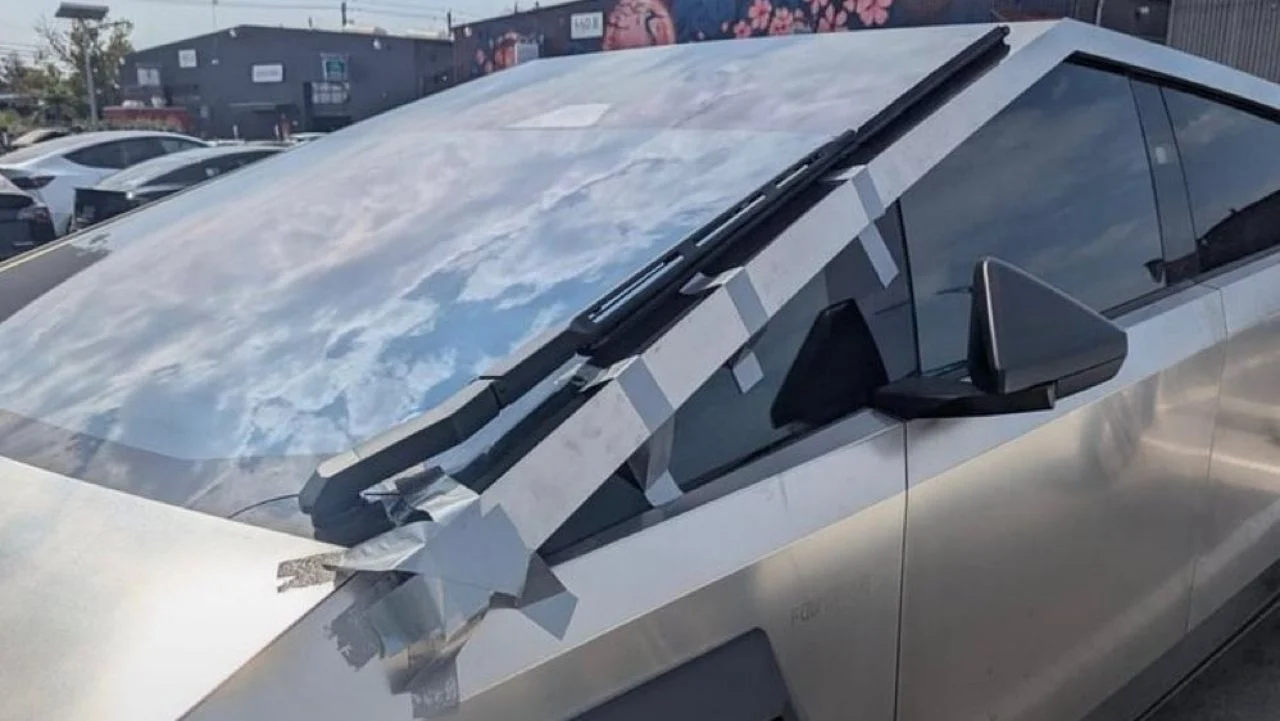 Tesla відкликає майже всі Cybertruck: названа причина