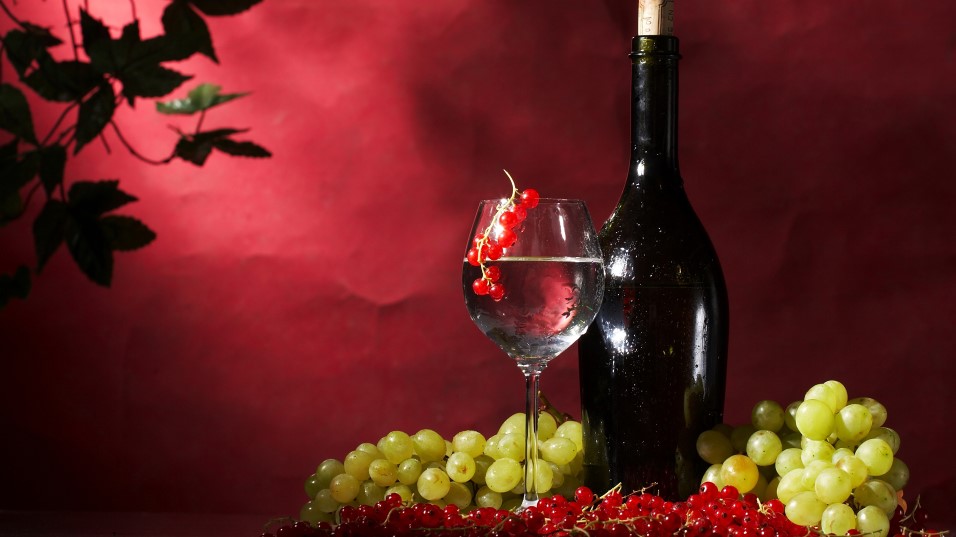 До чого сниться вино