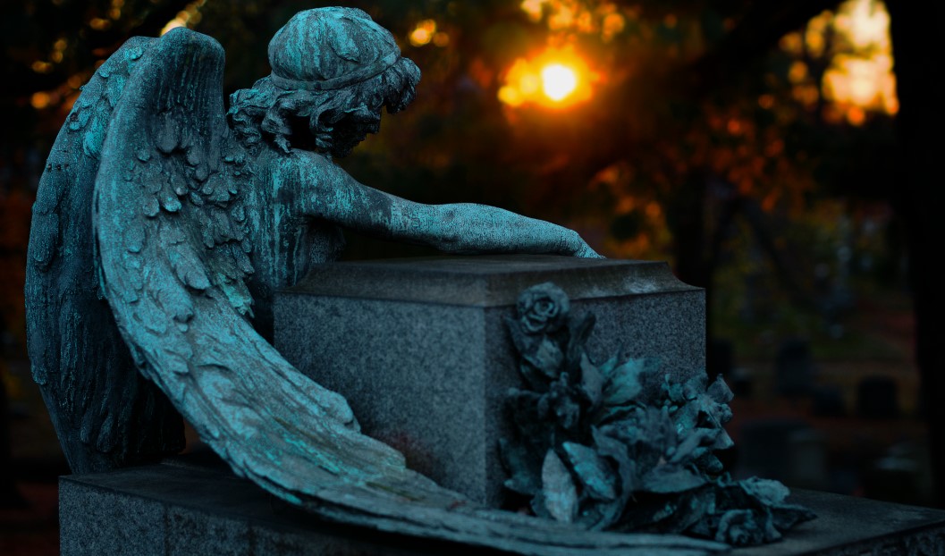 як правильно організувати похорон