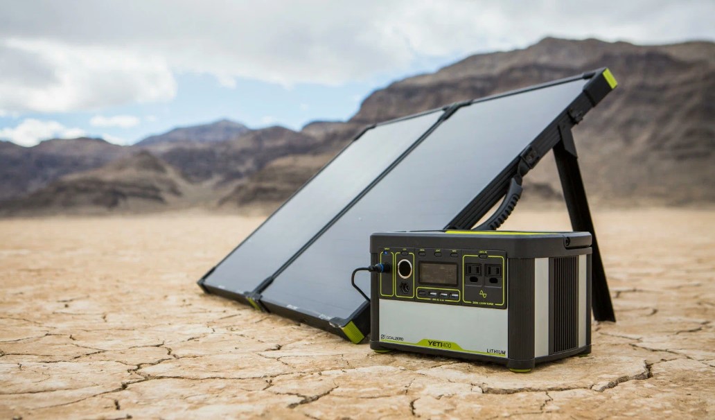 Зарядні станції з сонячними панелями