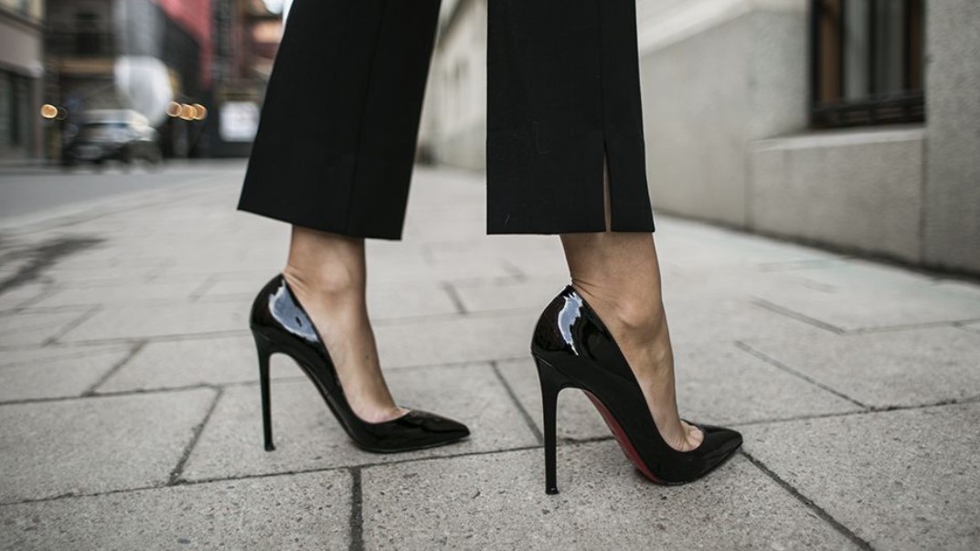Яке жіноче взуття пасує до ділового образу?
