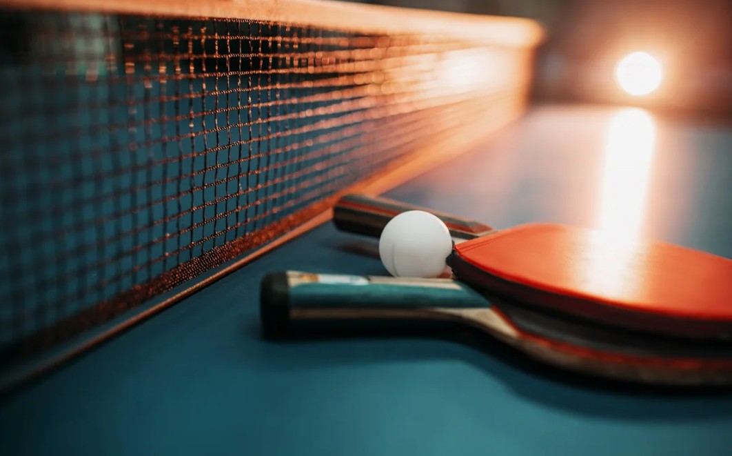 ракетку обрати для занять настільним тенісом