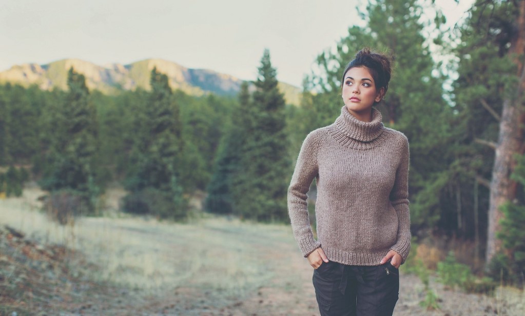 жіночий джемпер, що творить стиль і настрій